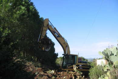 >Comune di Gonnesa - Sistemazione strade comunali in località ''Pintixedda'' | 2003